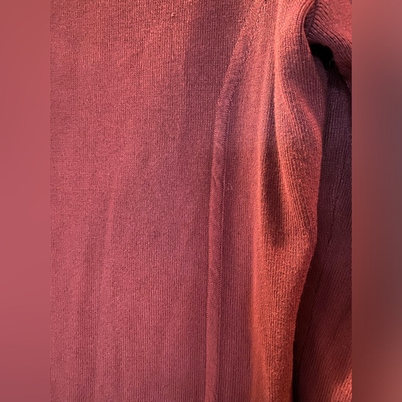 Guess | Burgundy top | Long Sleeve top | Sweetheart neckline | fall | fall wear - Picture 7 of 7